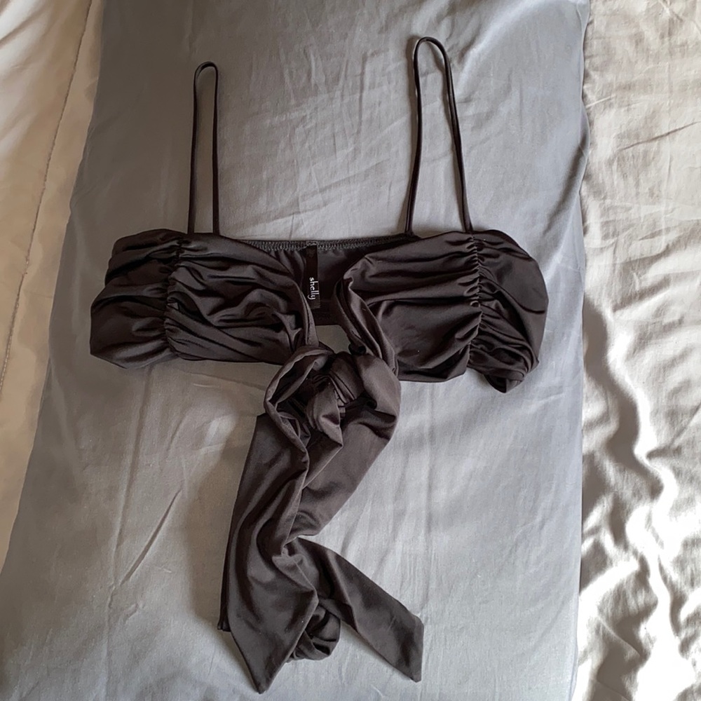 Brand: Shelly’s. Size Small. Black. Silk.